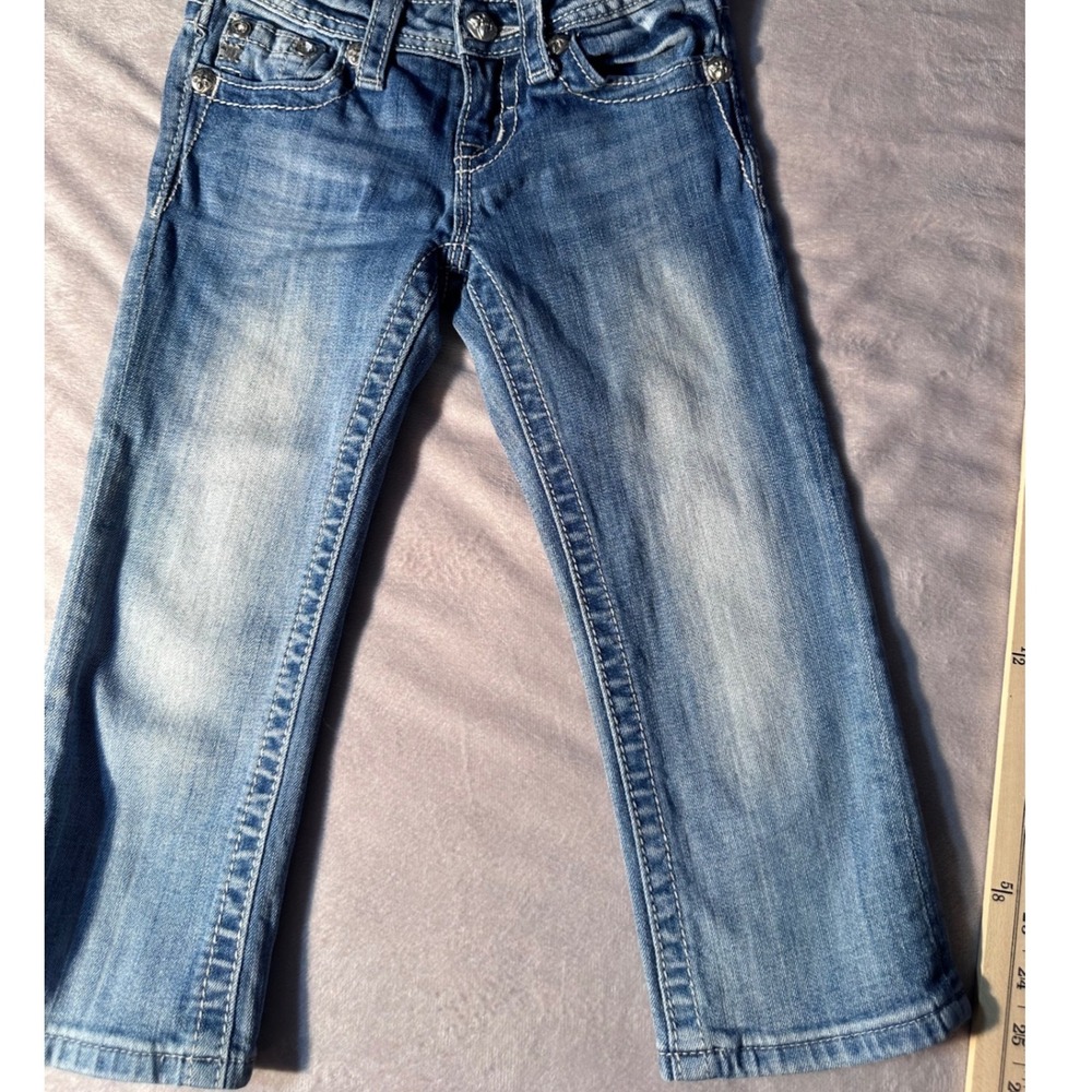 Miss Me Girls Blue Denim Capri Jeans Fleur De Lis Cross Sequin Size 10 JK5772